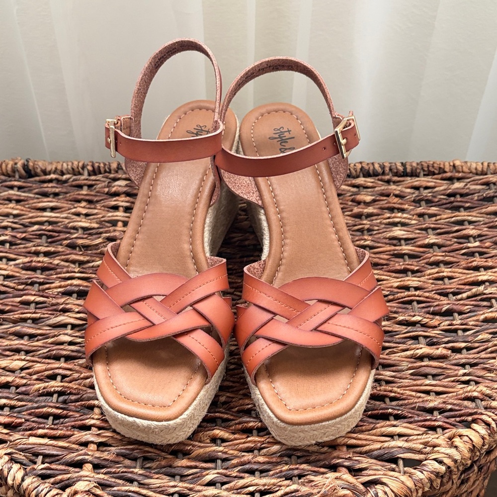 Style & Co. Tan Woven Wedges